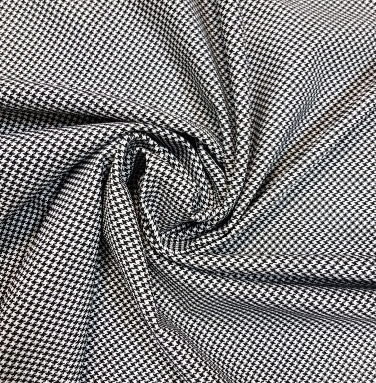 Ткань пьедепуль или гусиная лапка